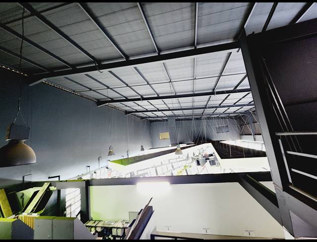 936M² SHOWROOM FOR SALE IN NORTH RIDING